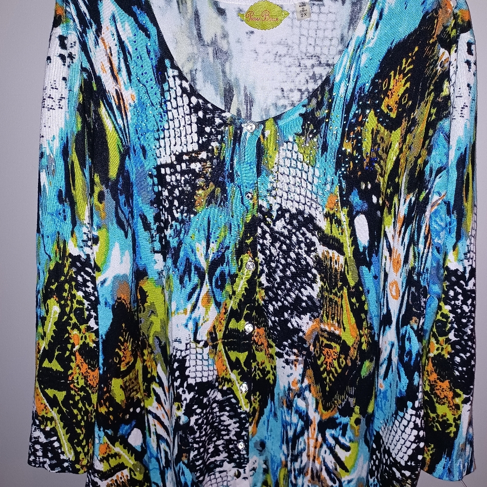 Sweater - Picture 2 of 3
